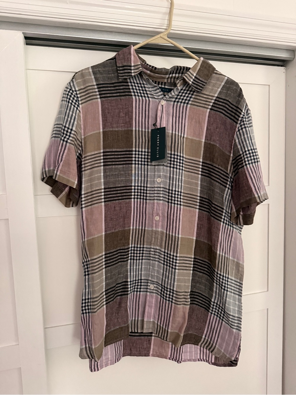 Perry Ellis 100 % Linen  Pink and Brown Short-Sleeve Plaid Button-Down Shirt